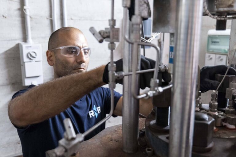 Rina tra le migliori società di consulenza nel settore rinnovabili nel ranking Infralogic