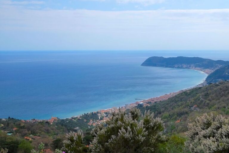 Turismo accessibile, finanziato con 430.000 euro il progetto “Baia del Sole accessibile”