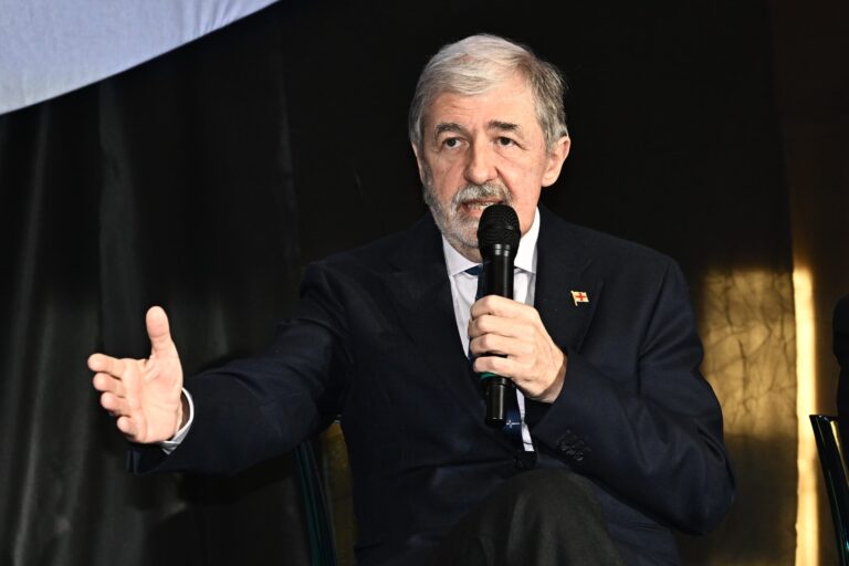 Elezioni comunali Genova, Bucci: «Pronto a collaborare con Salis»