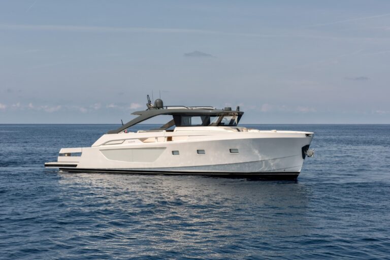 Bluegame (Gruppo Sanlorenzo) all’International Boat Show di Palm Beach