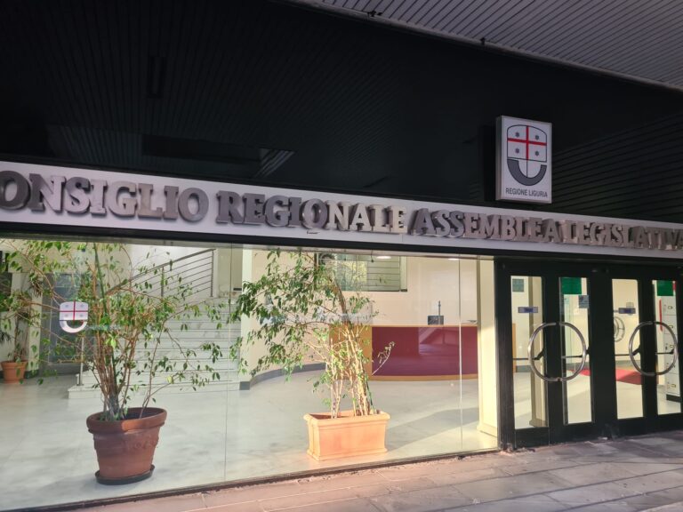 Riforma della sanità: domani protesta dei sindacati fuori dal Consiglio regionale