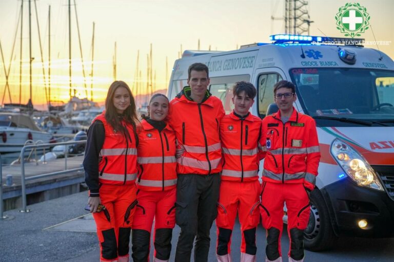 La Croce Bianca Genovese cerca soccorritori: nuovo corso per volontari dal 14 aprile