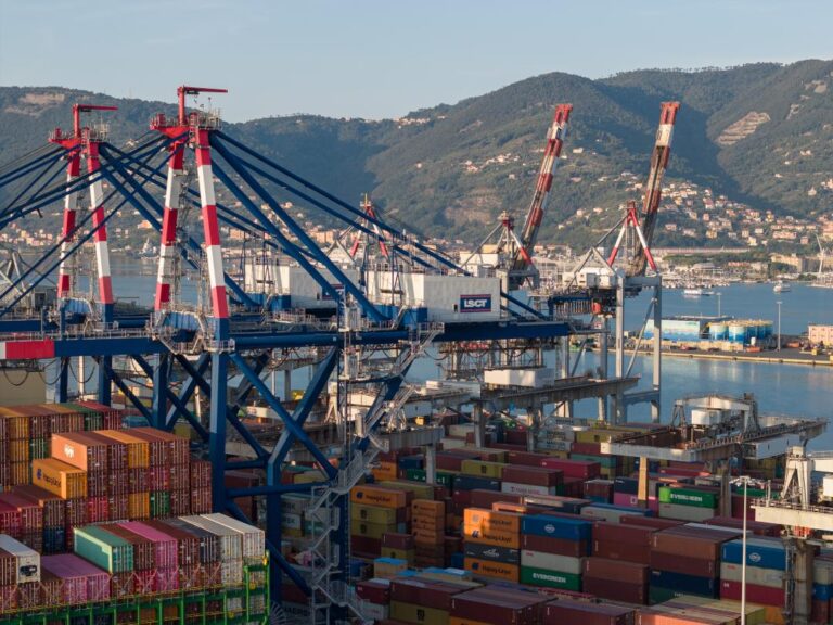 Blue Ports, anche in Liguria il corso per certificare la competenza sulla transizione energetica nei porti
