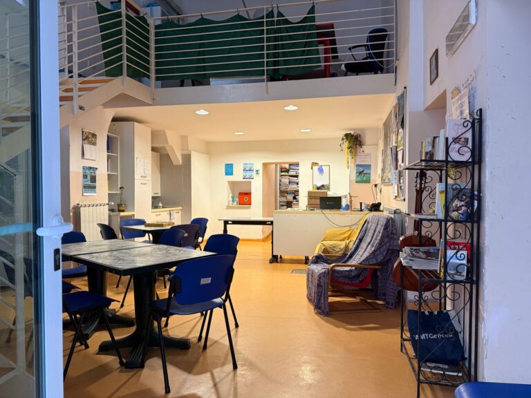 A Genova apre il presidio sociale di vico di Croce Bianca per persone fragili e ai margini