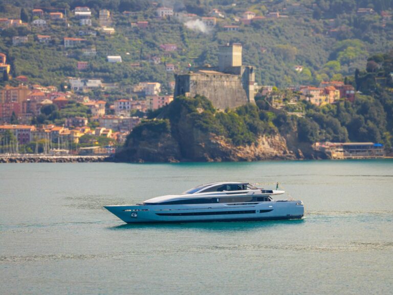 Baglietto vara Speedy Bear, imbarazione planante di 44 metri