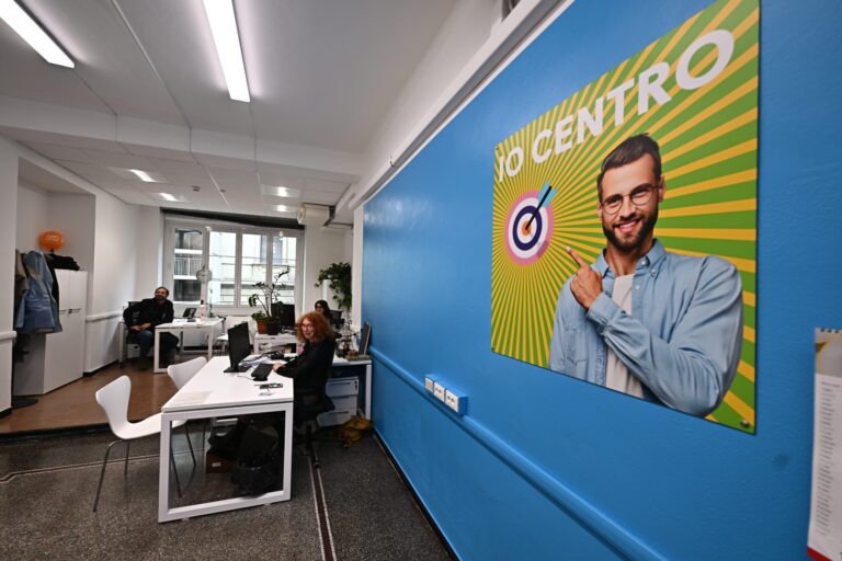 Centro per l’impiego in via Cesarea a Genova rinnovato. Intitolazione a Francesca Testino
