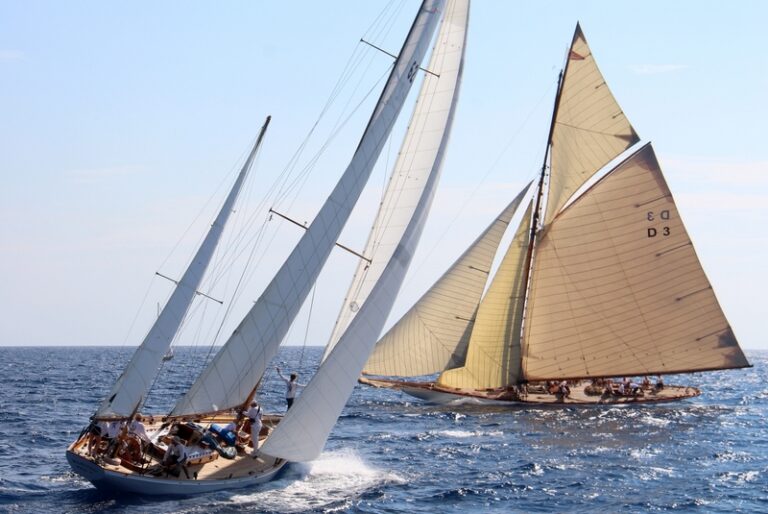 Alassio, dall’8 all’11 maggio prima edizione della Vela&Motori Cup dedicata ai mezzi d’epoca