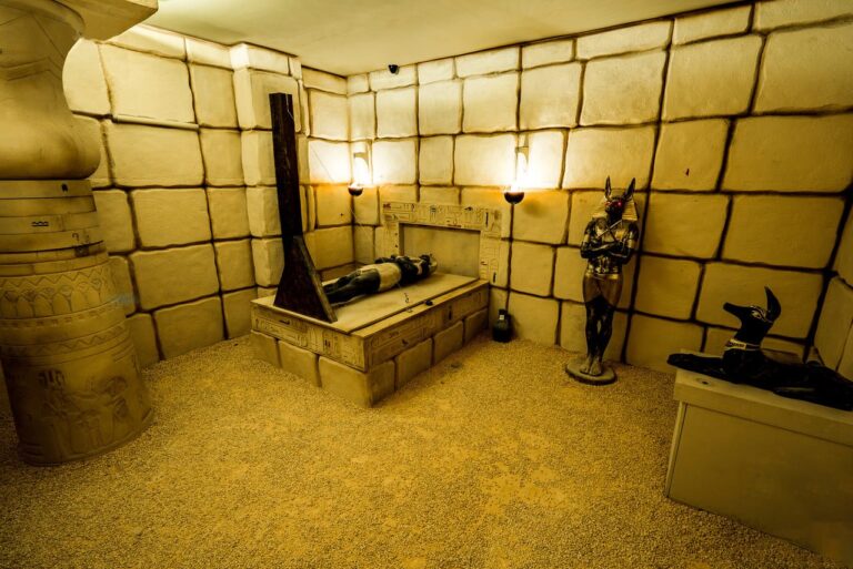 A Genova apre una nuova escape room negli ex spazi della banca Credem di via Milano