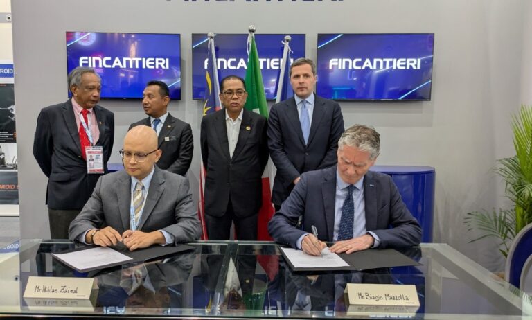 Fincantieri firma accordo con la Malesia per il rinnovo della Marina