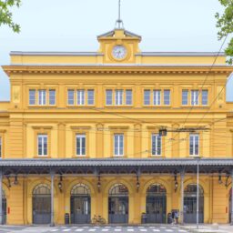 Abbinamento esterni-armonico Modena