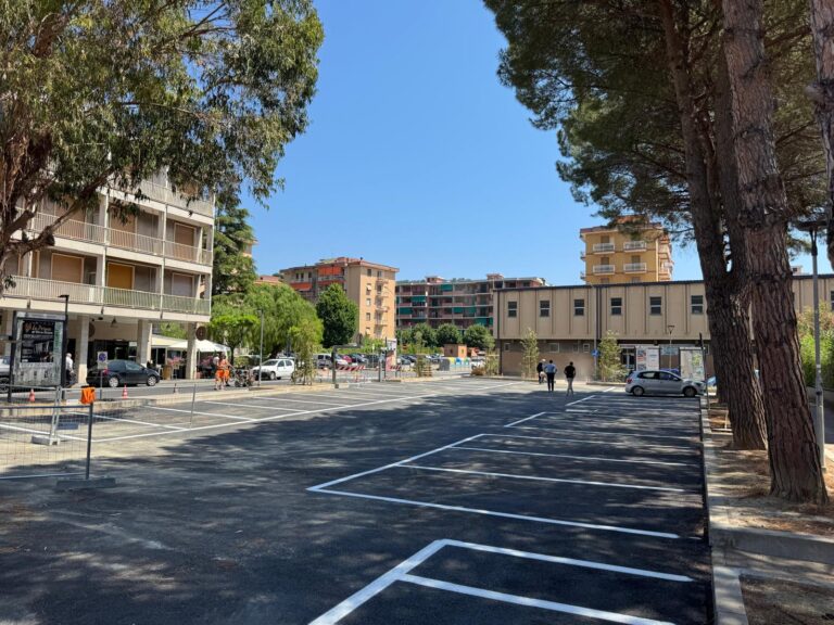 Andora, riapre il parcheggio tra via Marco Polo e via Dei Mille