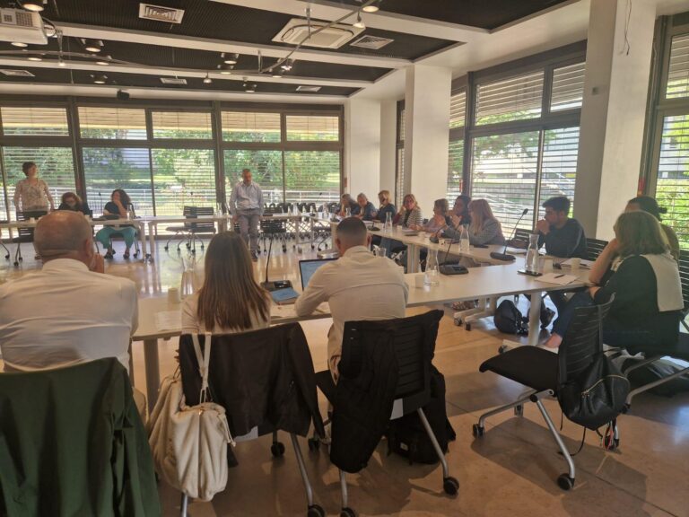 Erasmus + per insegnanti: scambio Genova-Nizza per confrontare abitudini e metodi didattici dei colleghi