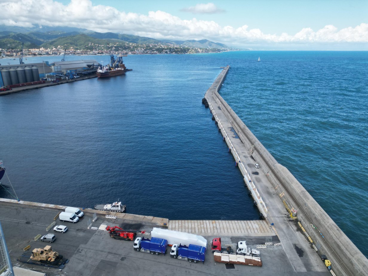 Porto di Savona, aperta gara da 5,5 mln per le banchine 32 e 33 in Zona alti fondali Porto di Savona, aperta gara da 5,5 mln per le banchine 32 e 33 in Zona alti fondali
