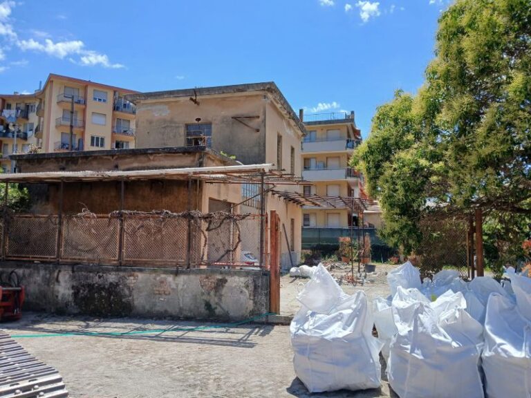 Recco, al via il cantiere per il nuovo parcheggio multipiano da 120 posti nell’area ex Enel