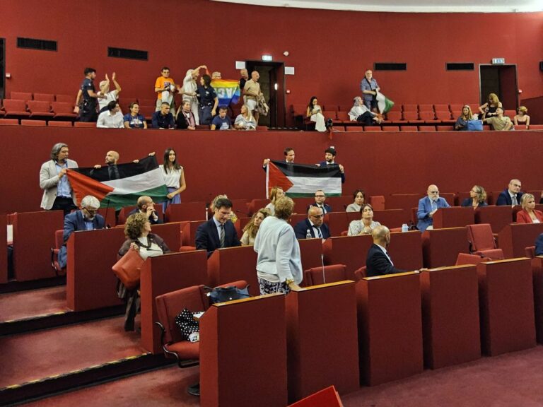 Genova riconosce lo Stato di Palestina e condanna Israele per violazioni