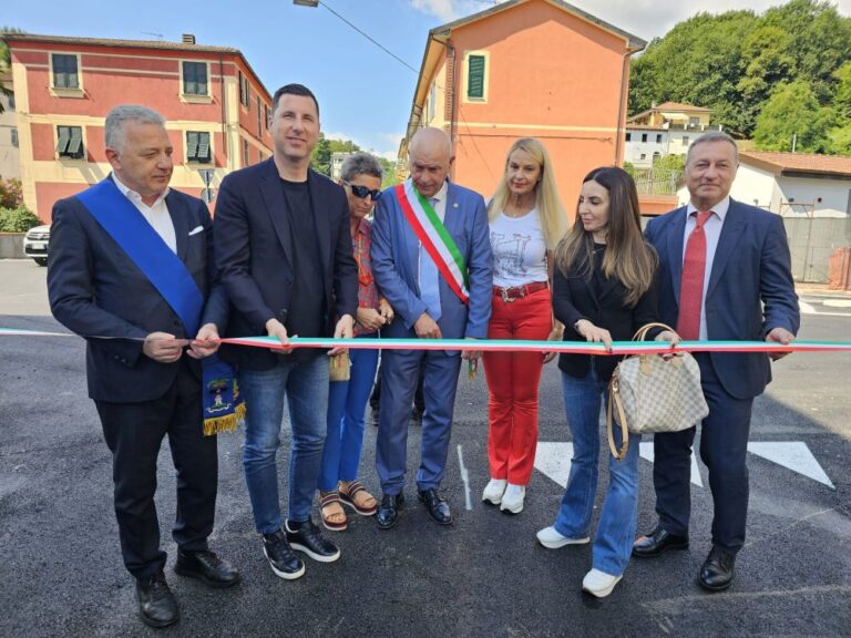 Infrastrutture, inaugurata la nuova rotatoria Bottagna a Vezzano Ligure