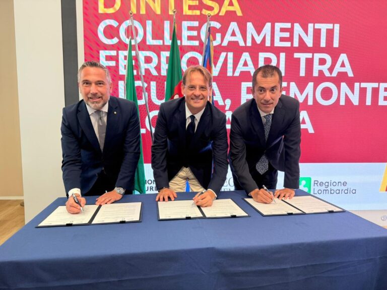 Trasporti, da dicembre un treno Genova-Milano ogni ora