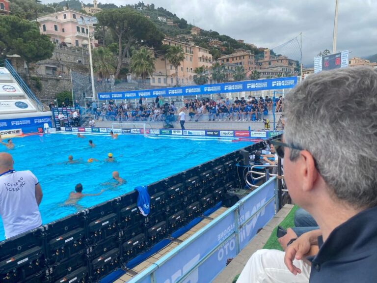 Recco, il Comune cerca partner privato per realizzare la piscina “Antonio Ferro” di Punta Sant’Anna