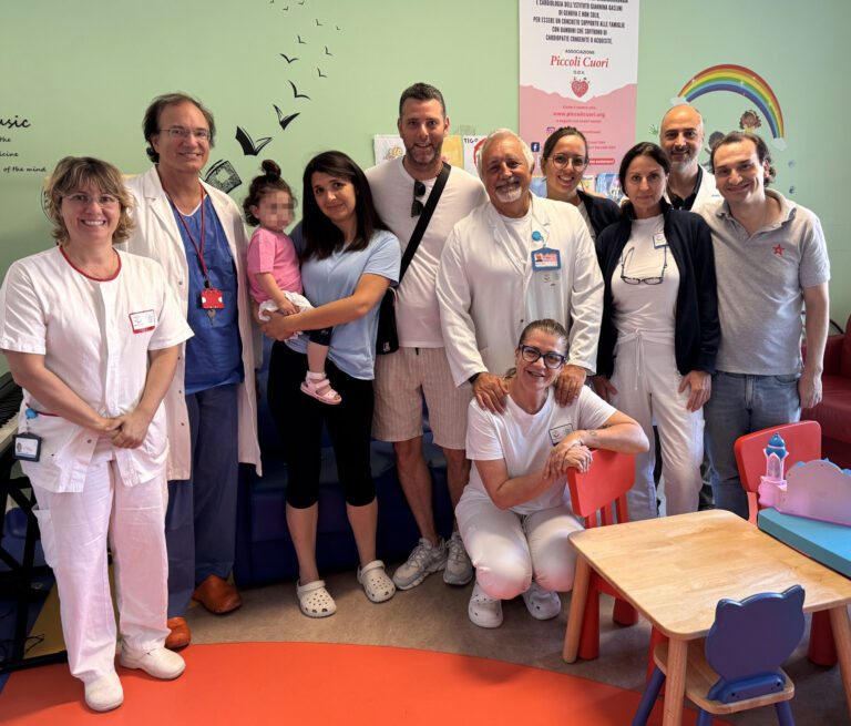 Al Gaslini rimosso con successo un rarissimo tumore al cuore a una bambina di 20 mesi