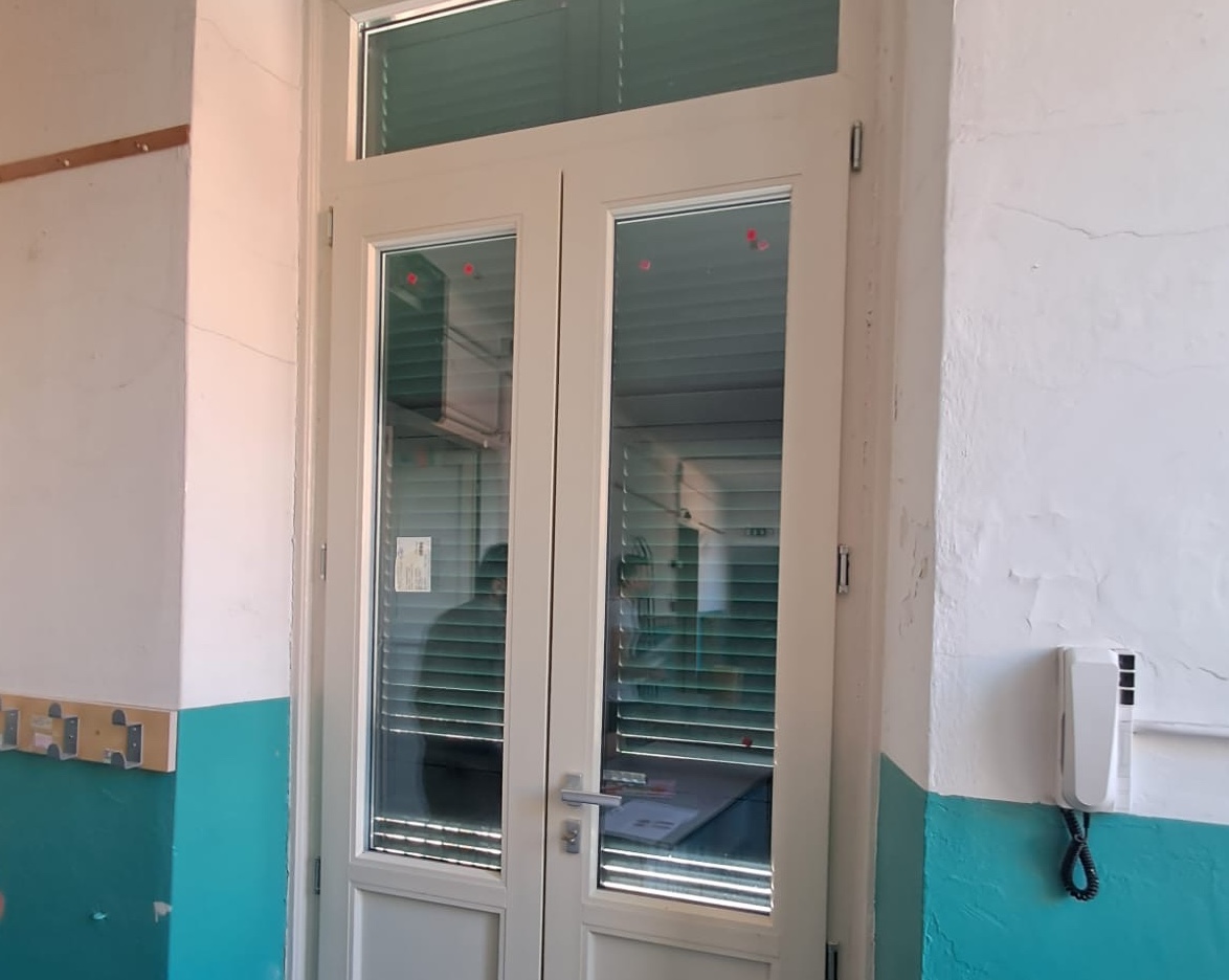 Chiavari, conclusi i lavori agli infissi della scuola elementare Fara Chiavari, conclusi i lavori agli infissi della scuola elementare Fara