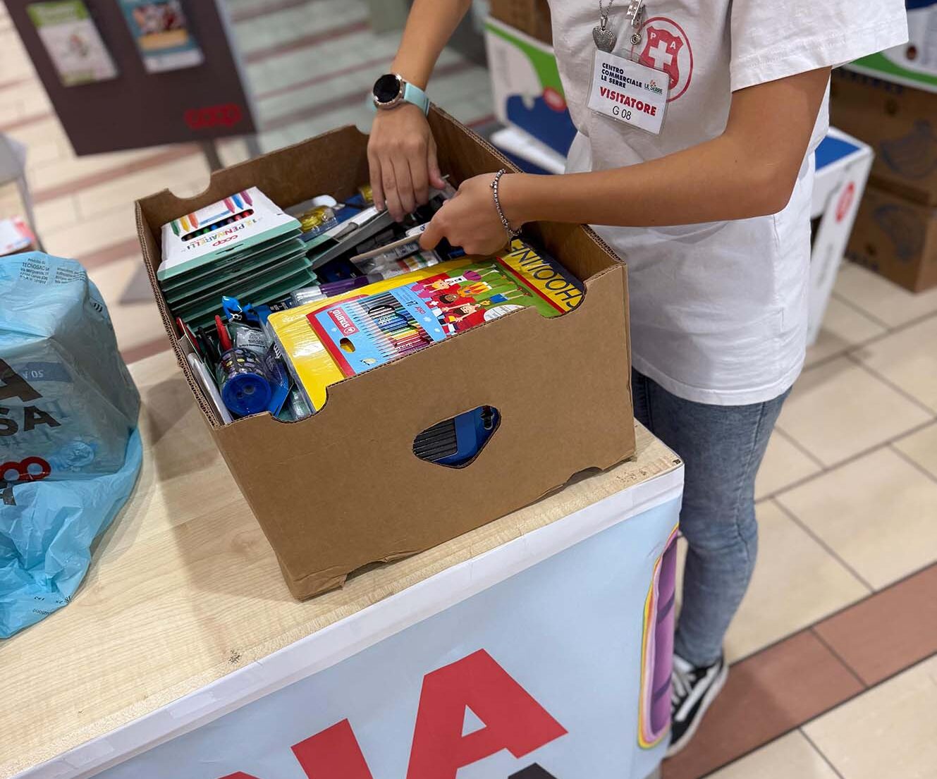 Dona la spesa scuola, Coop Liguria: raccolte 10,8 tonnellate di cancelleria