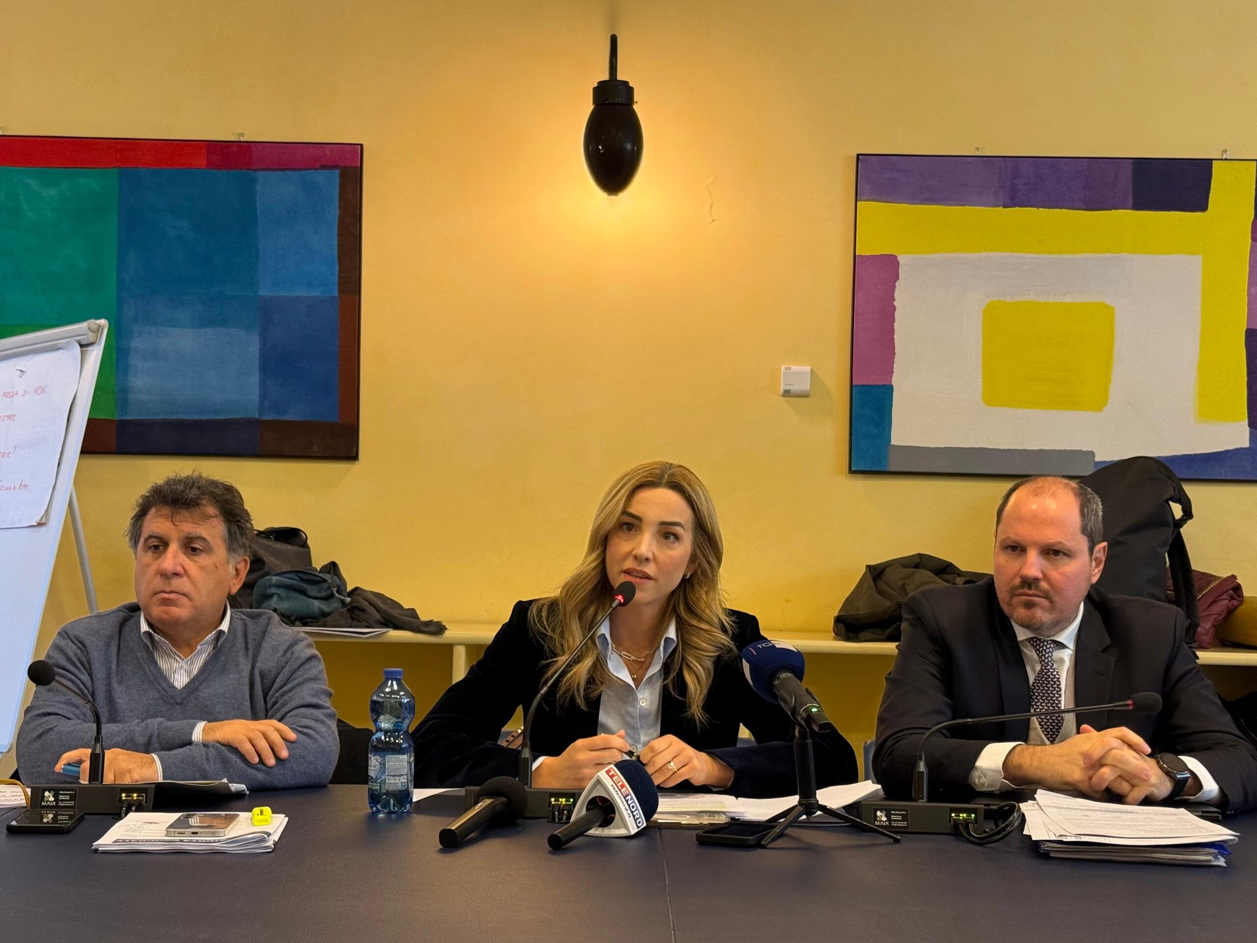 Il Comune di Genova vara il bilancio previsionale da 2,1 miliardi: la crisi Amt incide per oltre 22 milioni