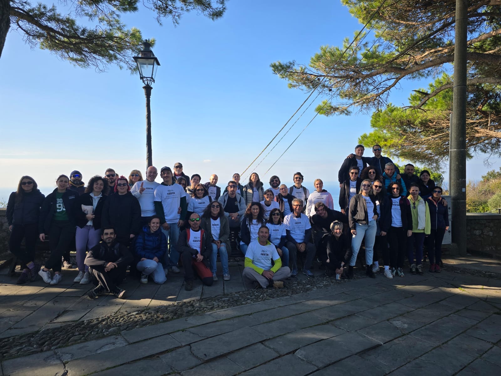 Pulizia dei sentieri a Campiglia (Sp): oltre 50 volontari partecipanti