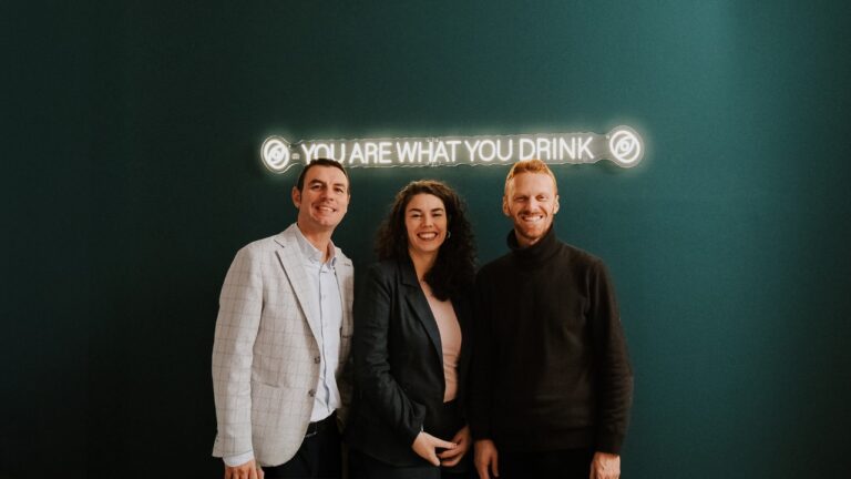 Twow nuovo partner di Mr. De Still