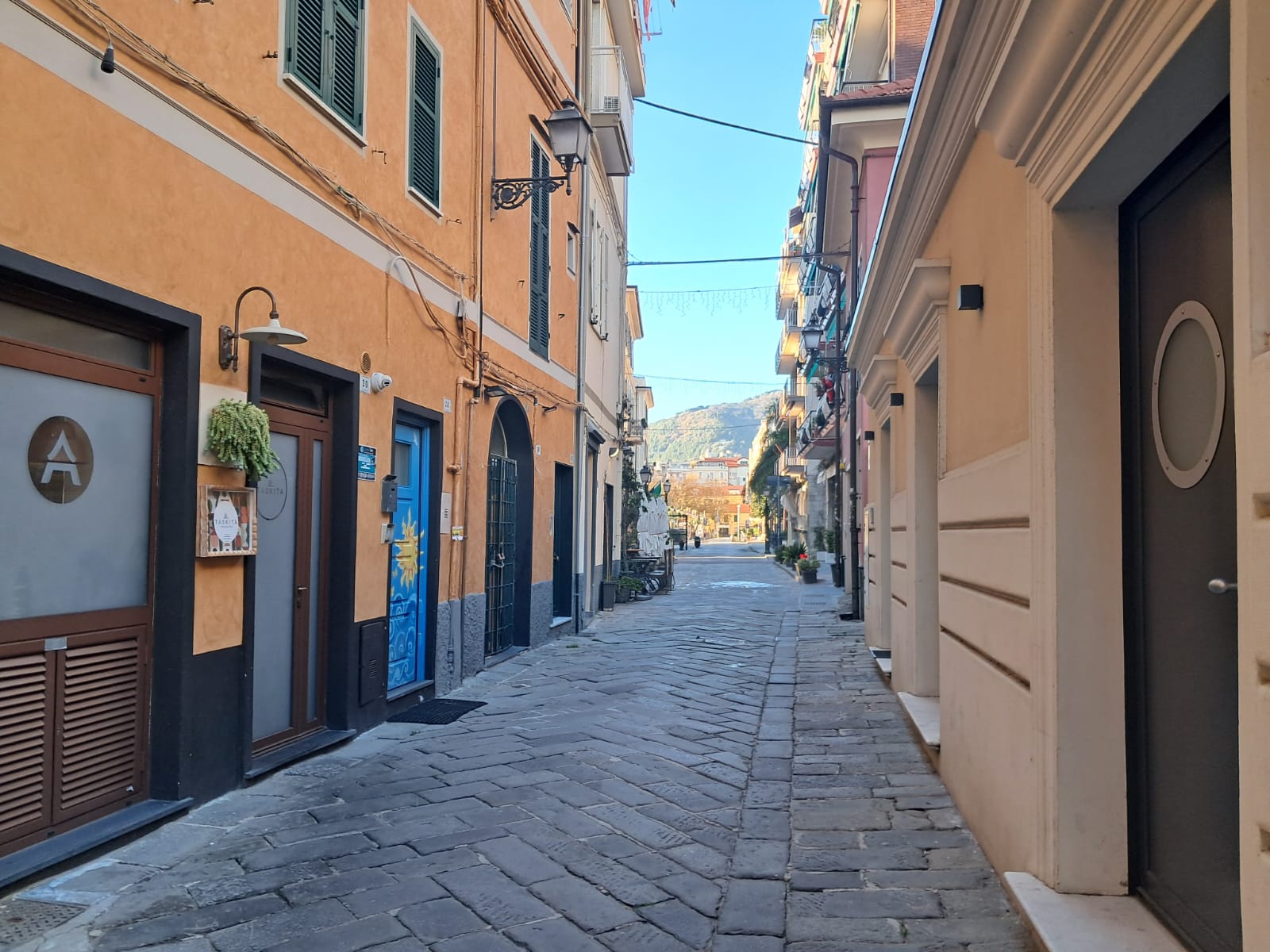 Alassio, al via la manutenzione straordinaria di via Gramsci