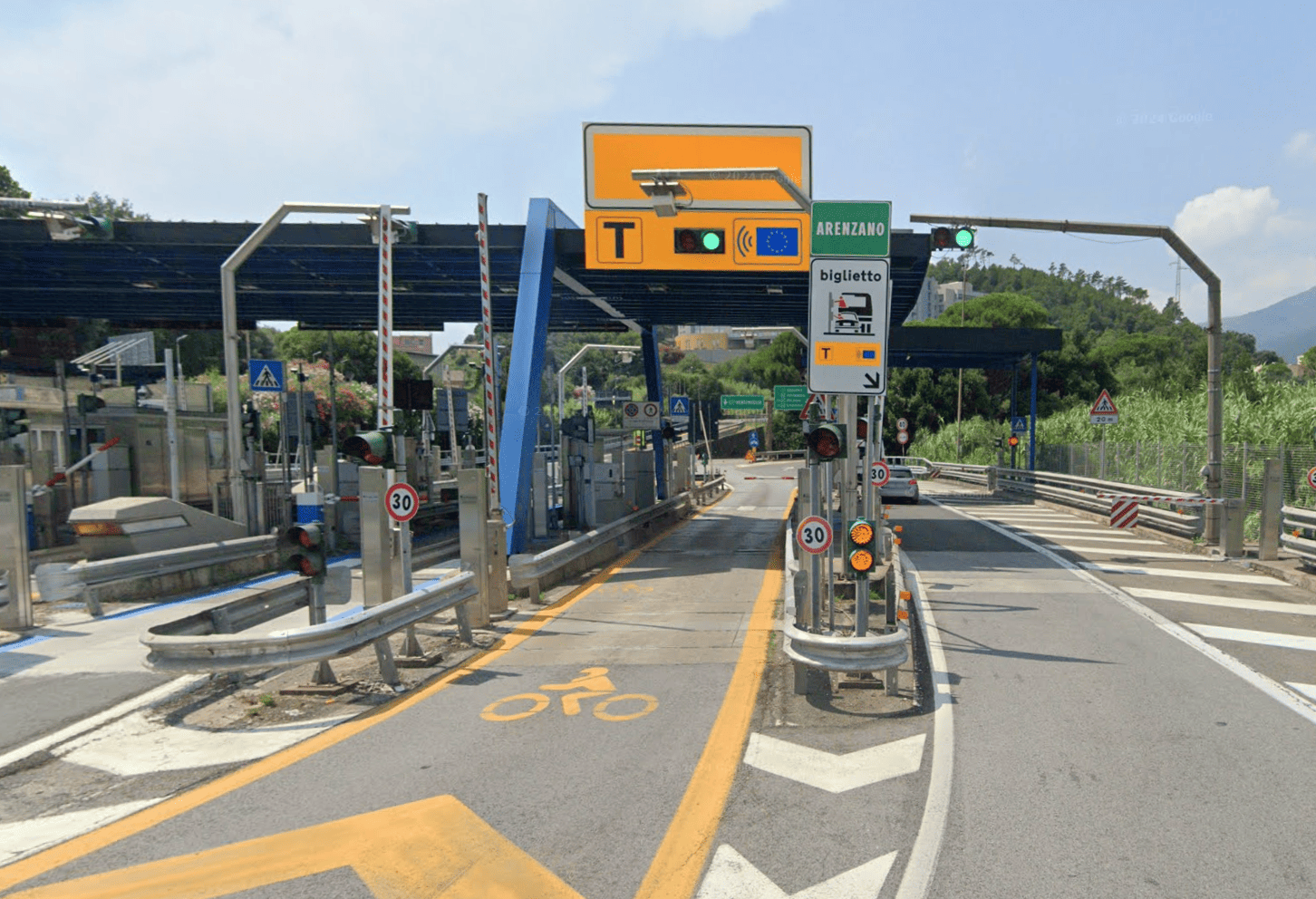 Frana sull’Aurelia ad Arenzano, arriva l’esenzione del pedaggio sulla A10