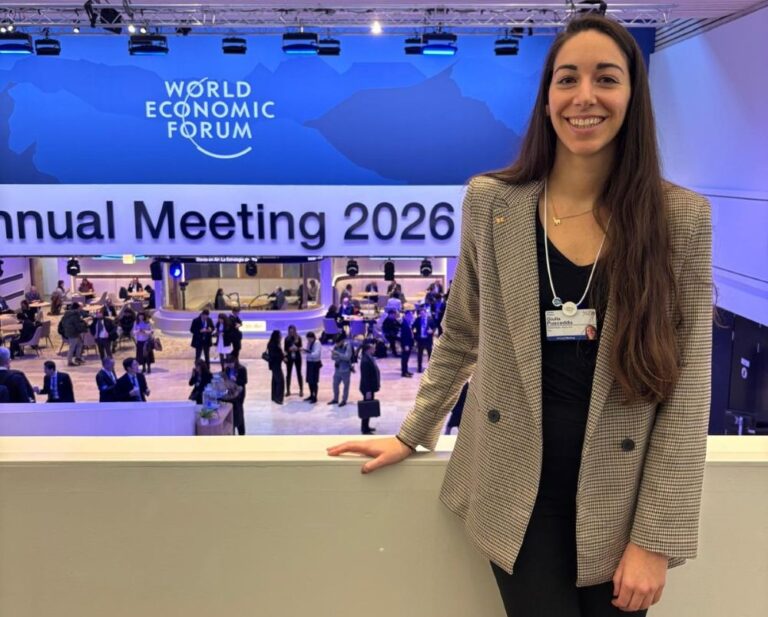 La ricercatrice genovese dell’Iit Giulia Pusceddu all’Annual Meeting del World Economic Forum 2026