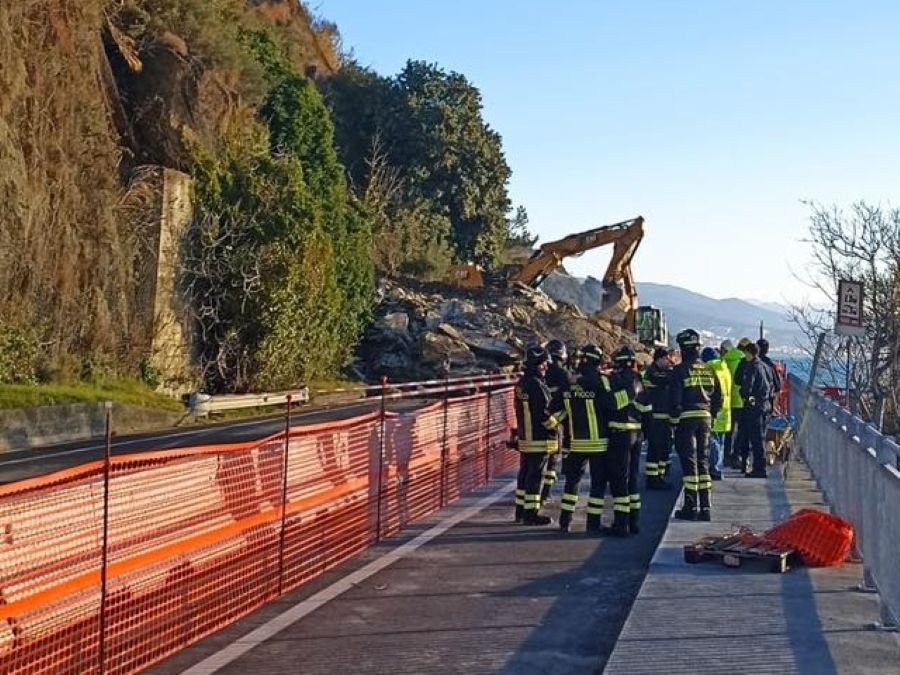Frana ad Arenzano, il Consiglio regionale chiederà ad Aspi la sospensione dei pedaggi
