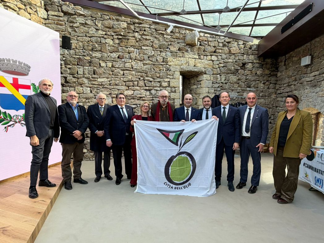 Cresce la rete delle Città dell’Olio: Testico, Stellanello, Vendone entrano nell’Associazione