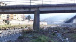 Struppa, il ponte pedonale Matteo Castello chiuso per gravi ammaloramenti