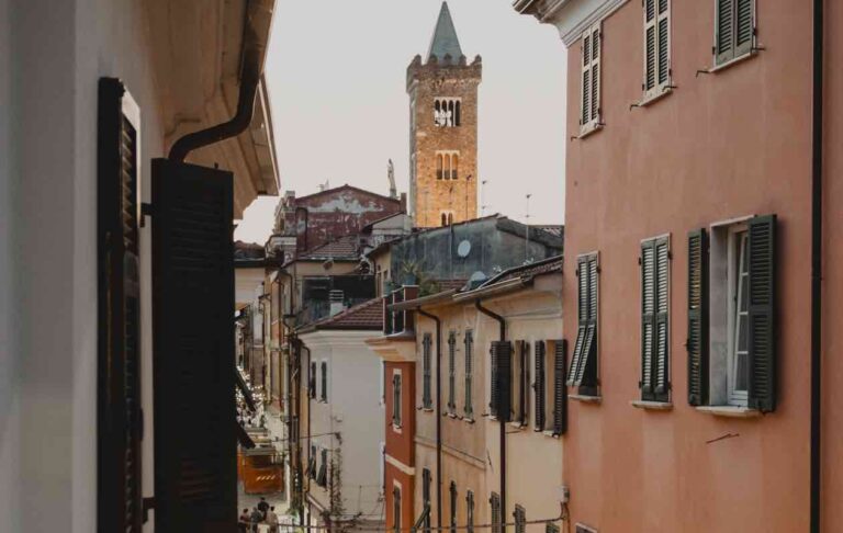 Sarzana_b