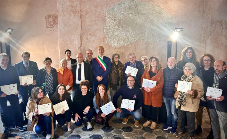 cerimonia consegna targhe botteghe storiche e locali di tradizione