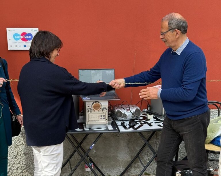 fotovoltaico centro riuso surpluse