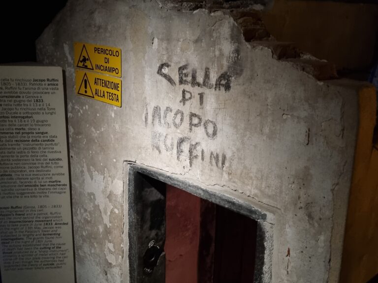 Torre Grimaldina prigioni