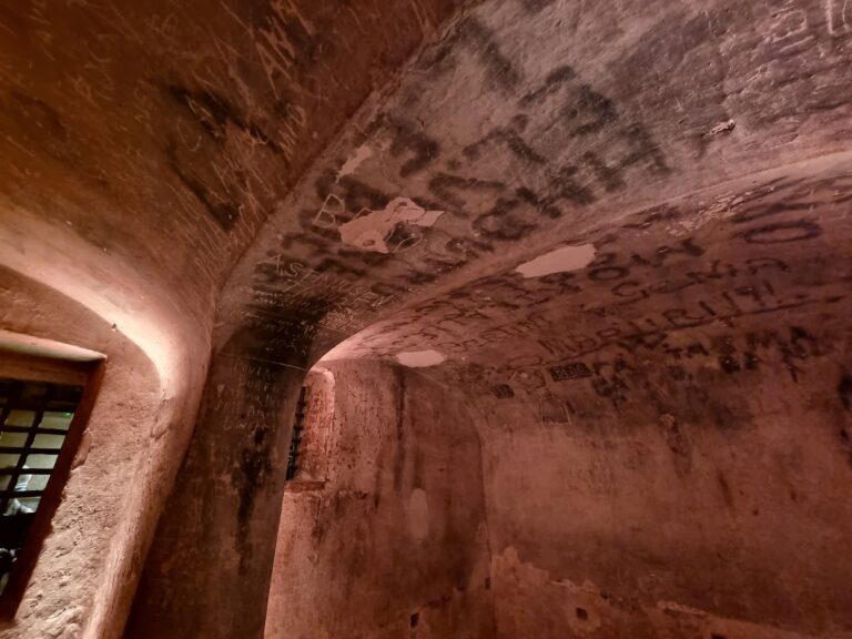 Torre Grimaldina prigioni