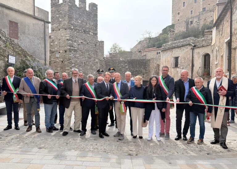 inaugurazione piazza castelvecchio