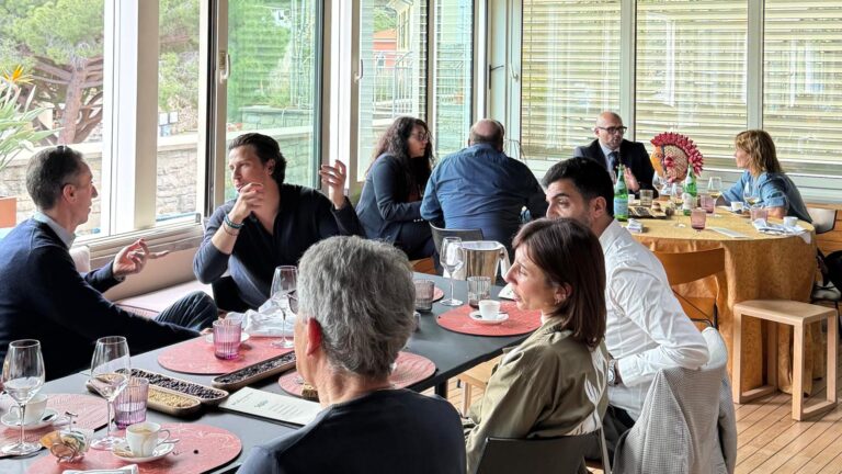 incontro Gems Experience