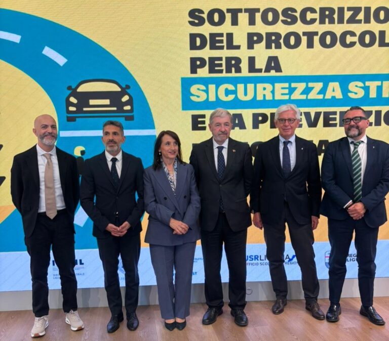 Firma protocollo sicurezza stradale